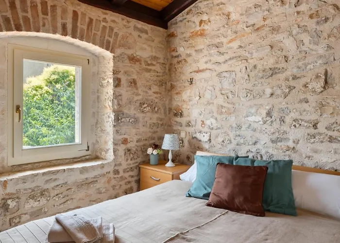Rustic Casa Tessa With Outdoor Pool In Tar Villa Tar-Vabriga