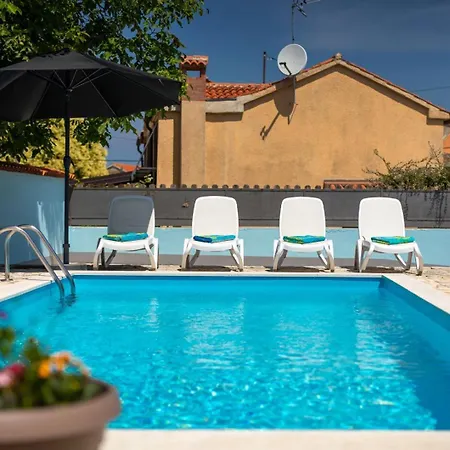 Rustic Casa Tessa With Outdoor Pool In Tar Villa Tar-Vabriga