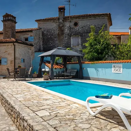 Rustic Casa Tessa With Outdoor Pool In Tar Villa *